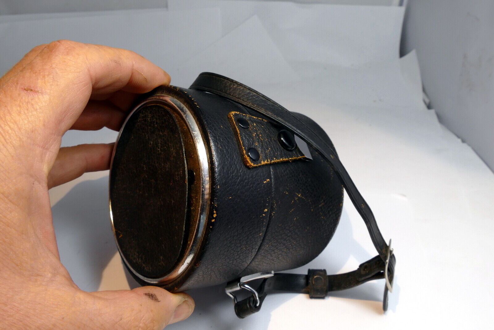 Hard Case for 28mm lens antique Vivitar  f2.5 50mm f1.9 f1.4