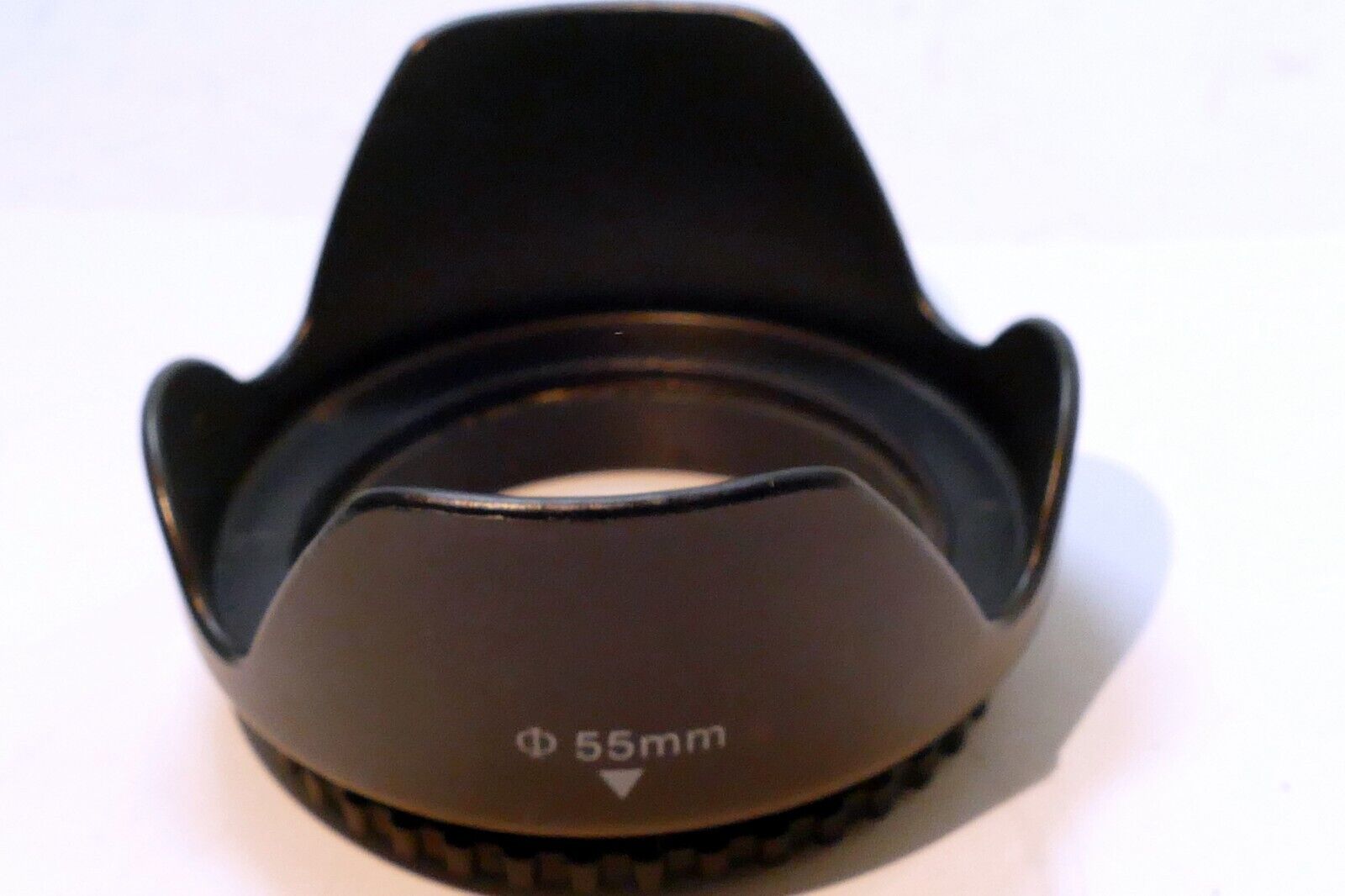55mm Lens Hood Shade Petal Plastic screw in for 50mm f1.7