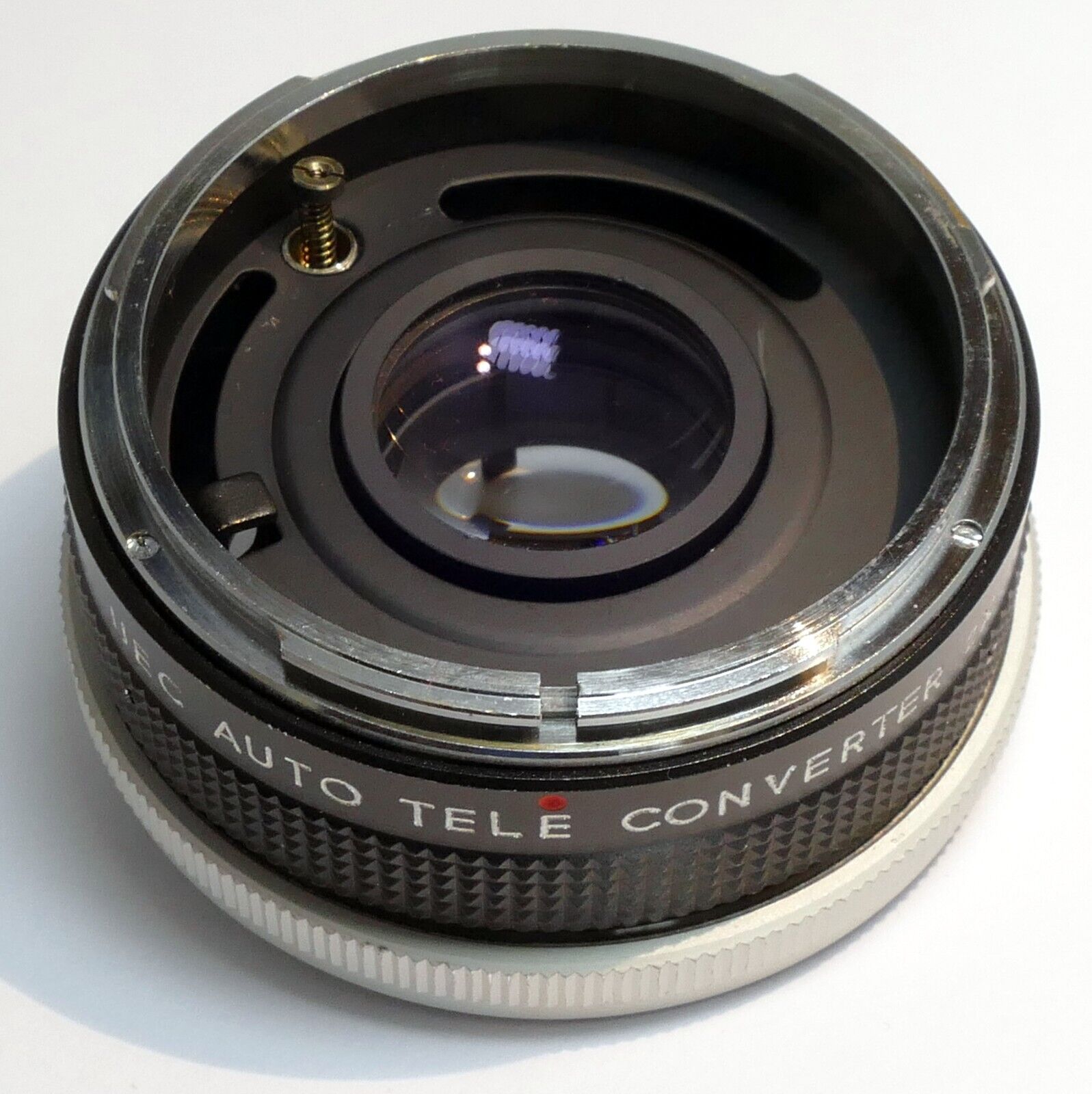 UEC 2X Lens teleconverter for FD Canon mount manual focus lens