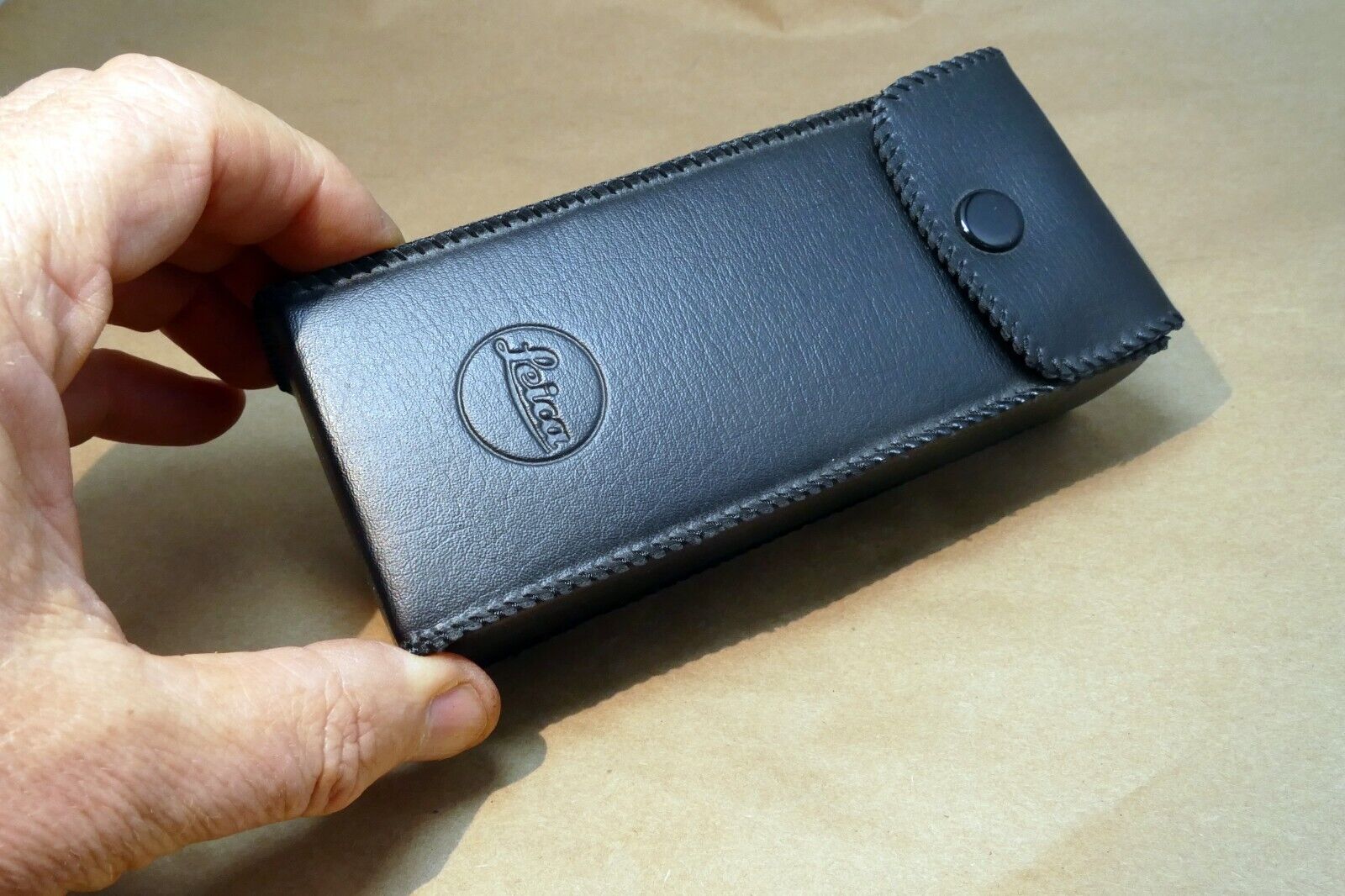 Vintage Leica  case for battery grip winder 6X14cm