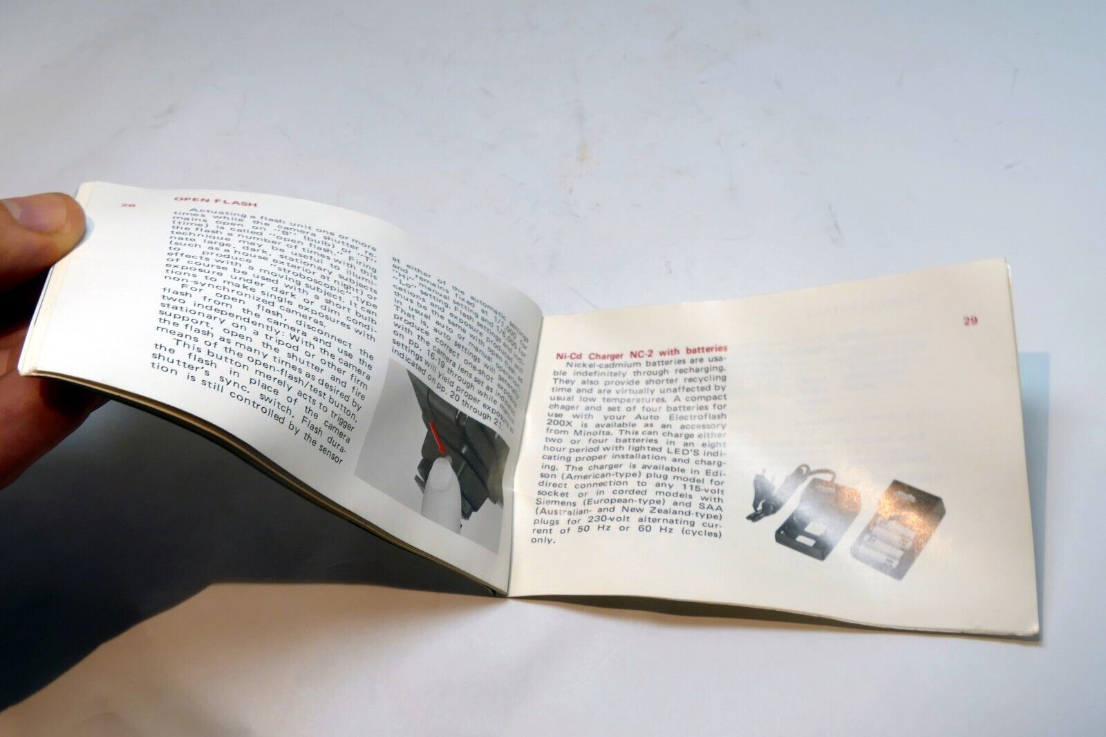 Minolta flash 200X Owner's manual  Instruction Guide E English