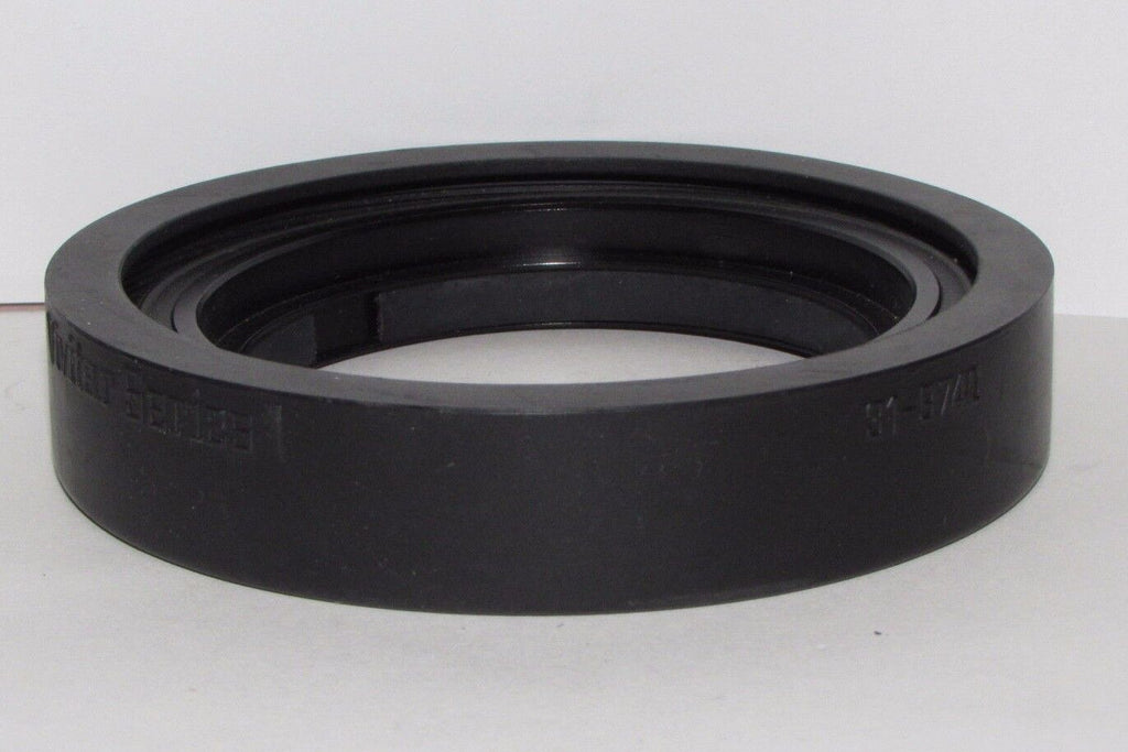 Vivitar Series 1 31-9740 67mm Collapsible Lens Hood Shade for 70-210mm f3.5