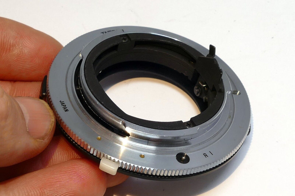 Tamron Adaptall Adapter  for Ricoh Lens Mount Ring Genuine bayonet R1