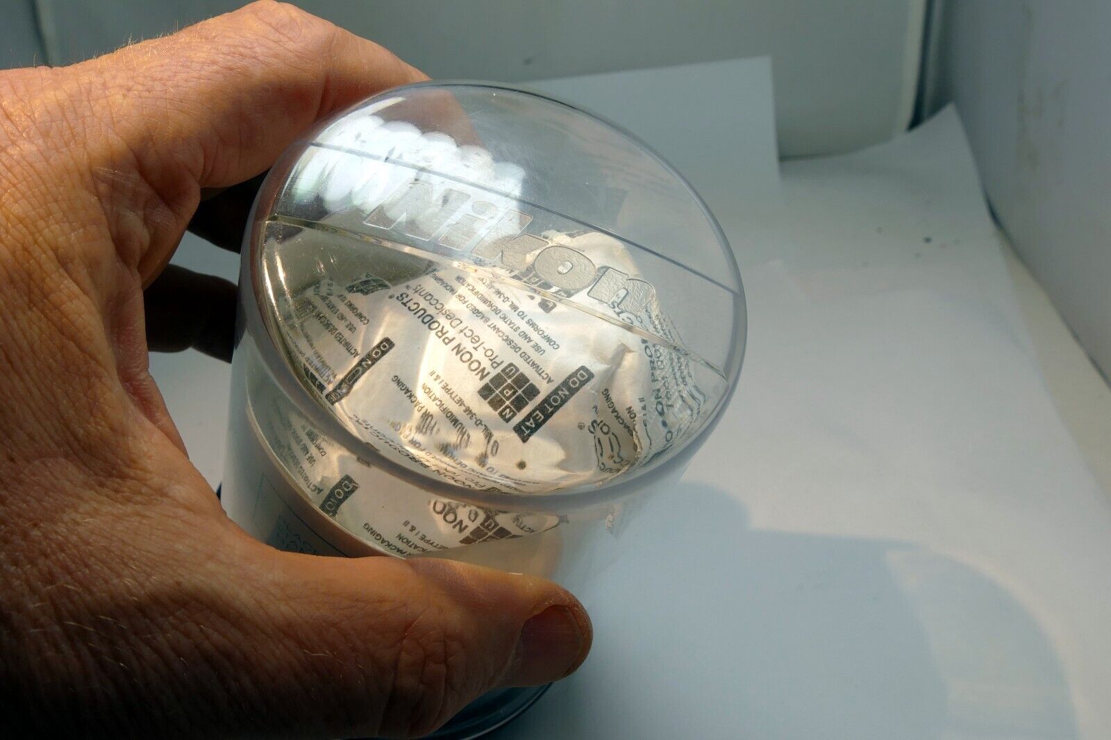 Clear Plastic Protective Case Nikon 85mm f2 Ai-s Nikkor - genuine OEM