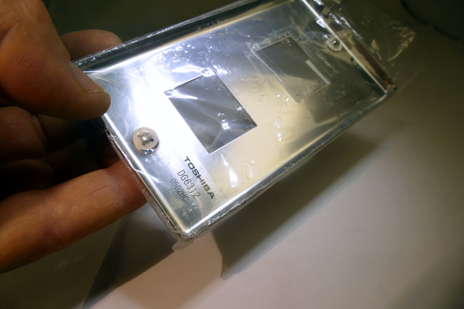 Toshiba  1 gang Stainless Steel Wall Plate  for Double Coax data