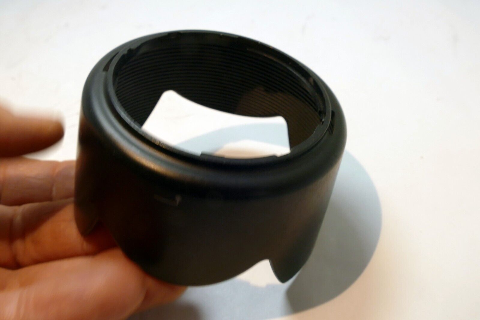 Nikon HB-34 Lens Hood Shade for AF-S DX 55-200mm F4-5.6G ED  - used condition
