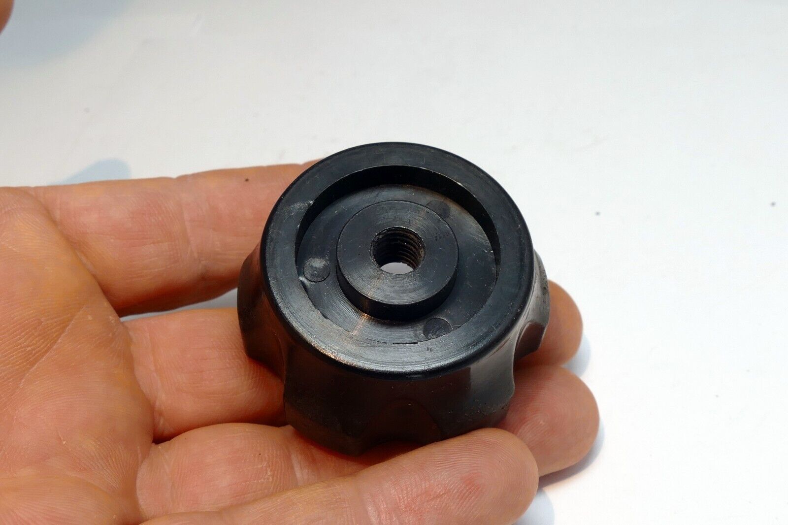 Nikonos Arm Bracket Knob