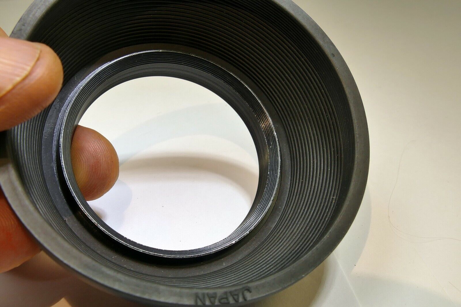 52mm Rubber Lens Hood Shade double threaded for 50mm f2 f1.8 lenses