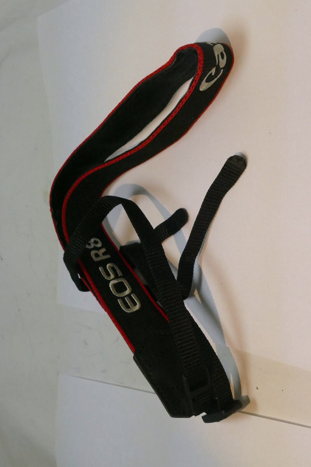 Canon EOS R8 Camera Neck Shoulder Strap Canvas - Genuine - mint condition
