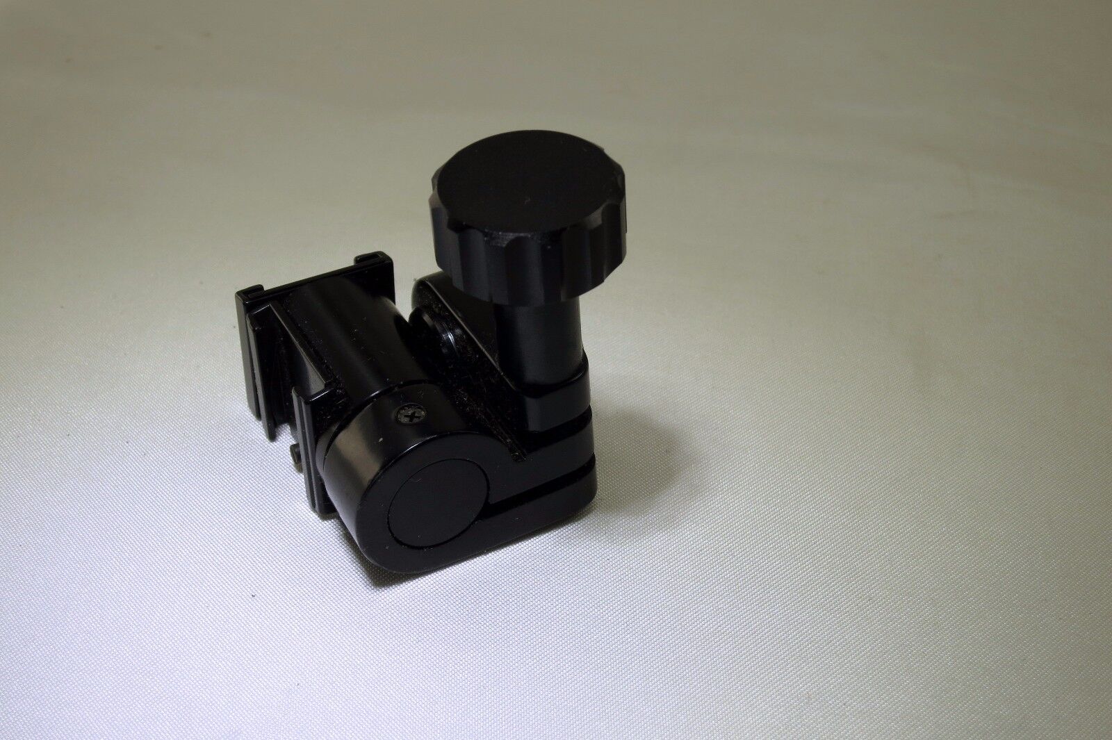 Revolving Tripod Adapter for flash