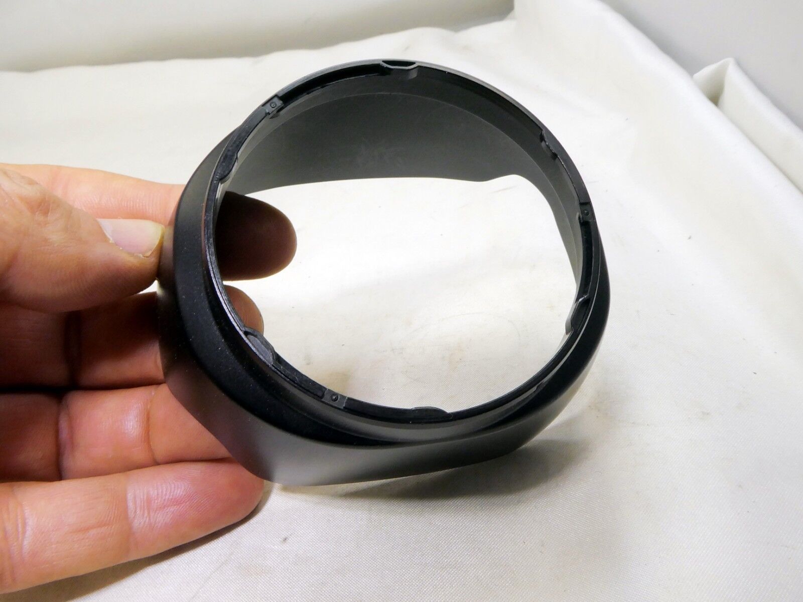 63mm ID  Plastic Lens Hood  twist on type (unknown brand)