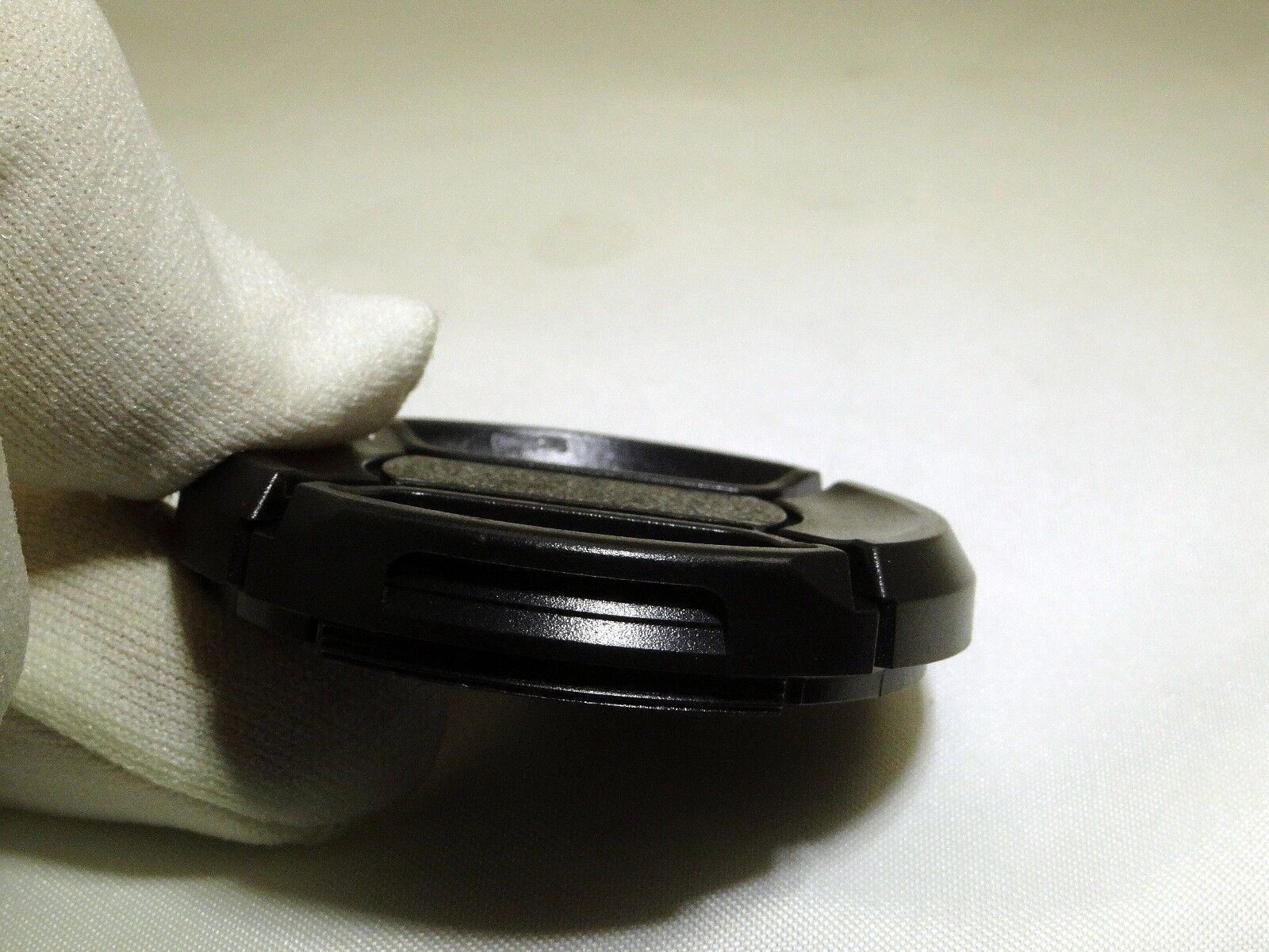 49mm Lens front cap snap on type plastic black