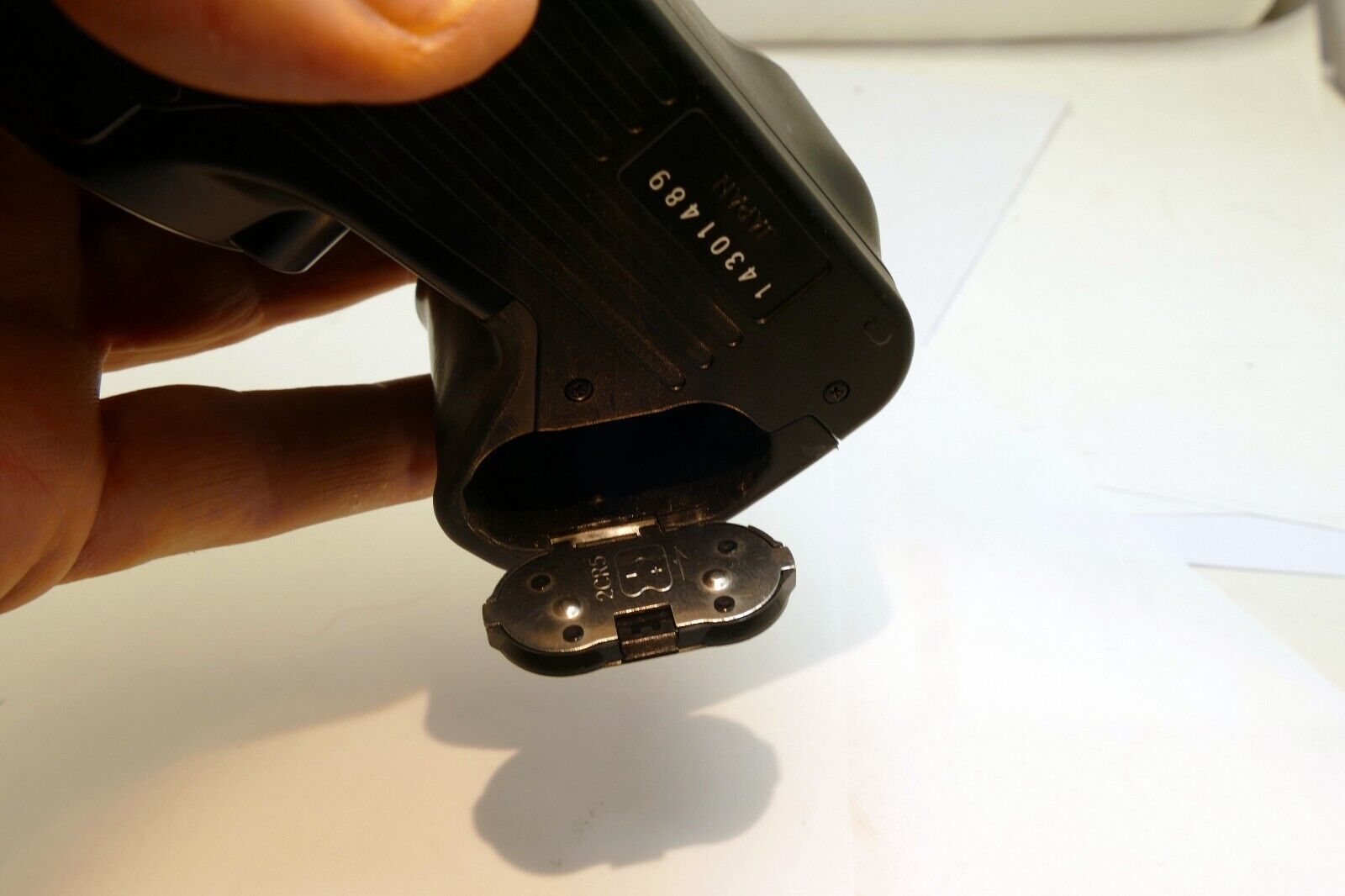 Minolta 3000i 35mm SLR Camera Black (Body Only) - AS IS AS Found Parts or Repair
