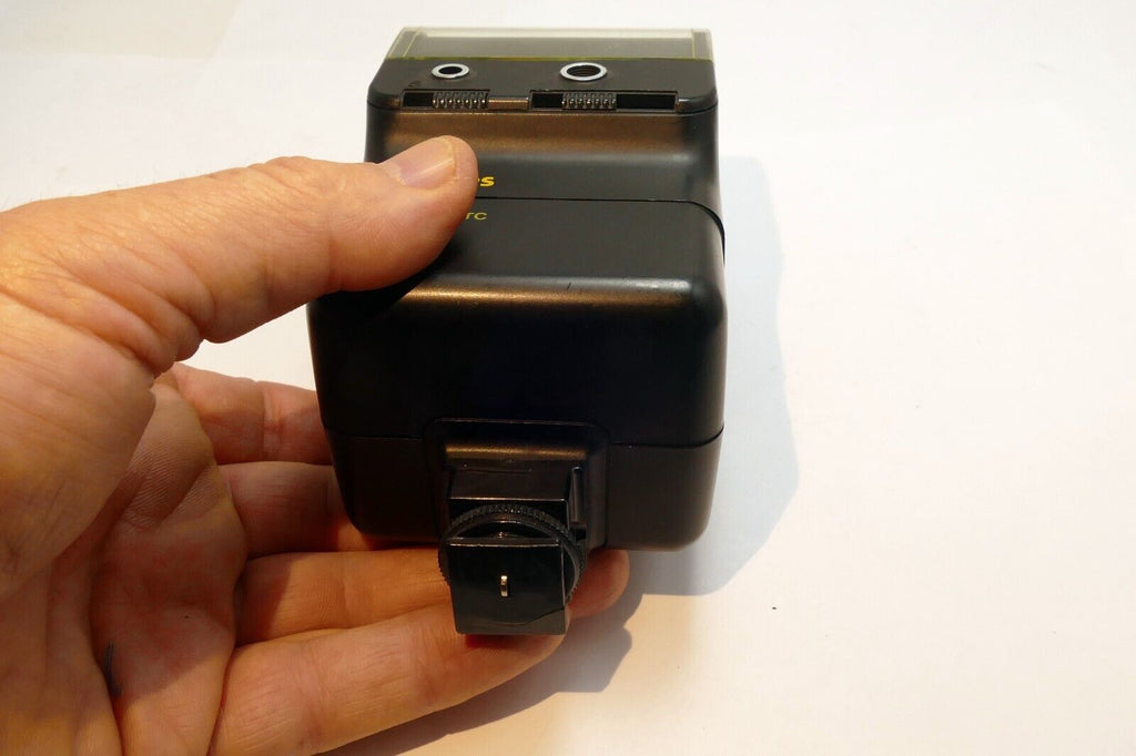 Philips Flash 38CTC Shoe Mount Flash - works good