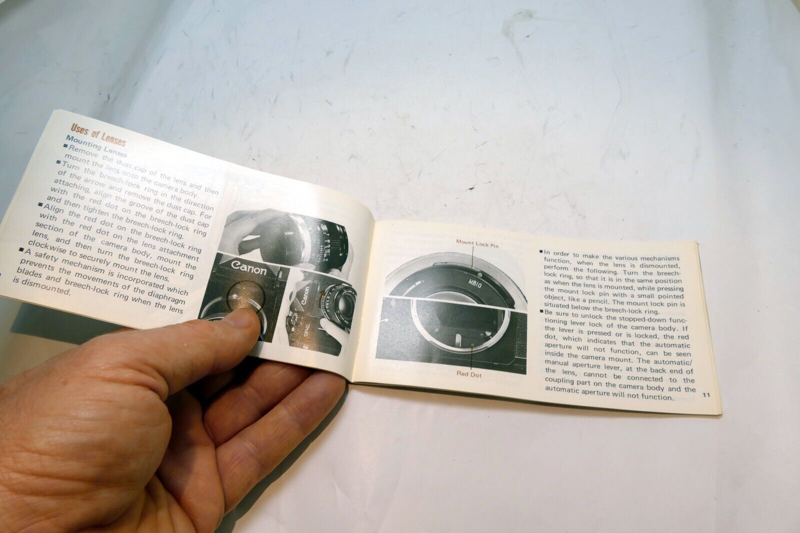 Canon FD lens Sales Brochure guide List for  F-1