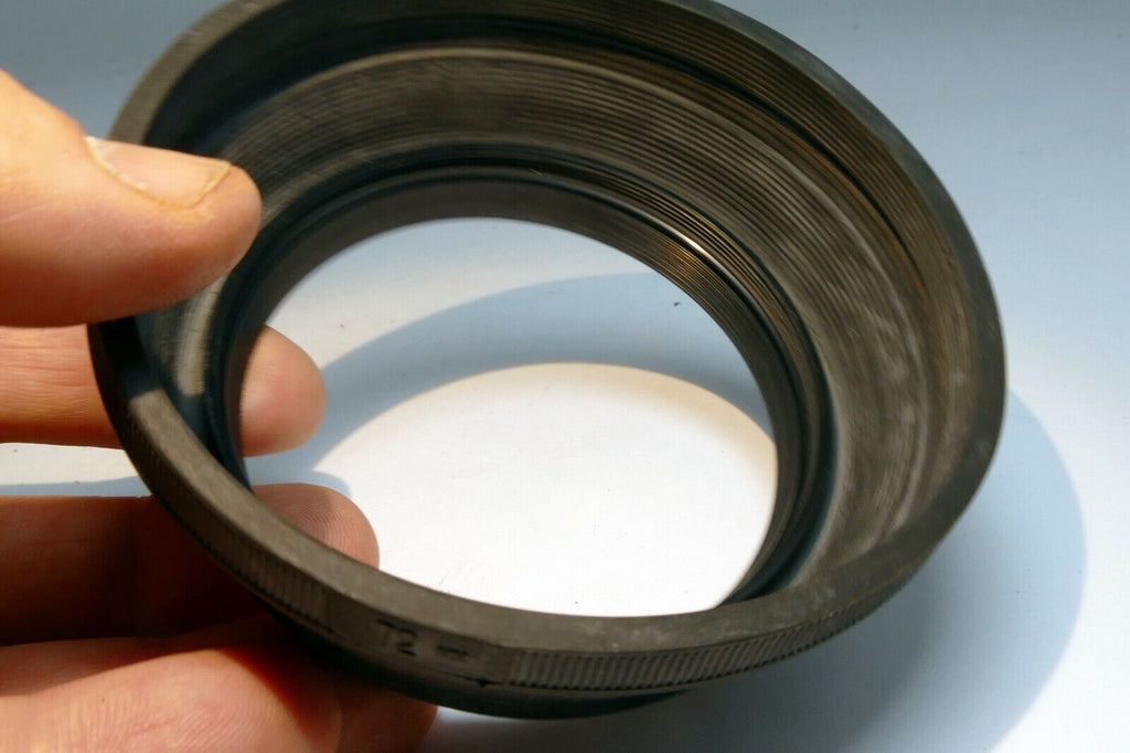 72mm rubber Lens Hood Shade screw in double  threaded for 300mm