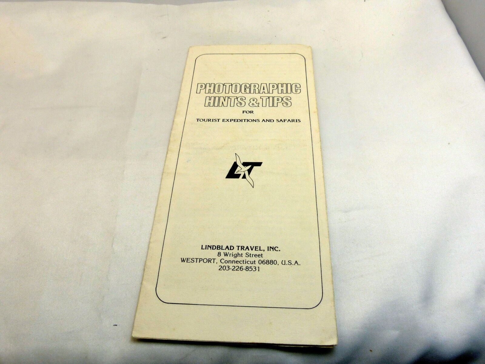 Photographic Hints & Tips for Tourists 1960 Guide Brochure  (EN) English camera
