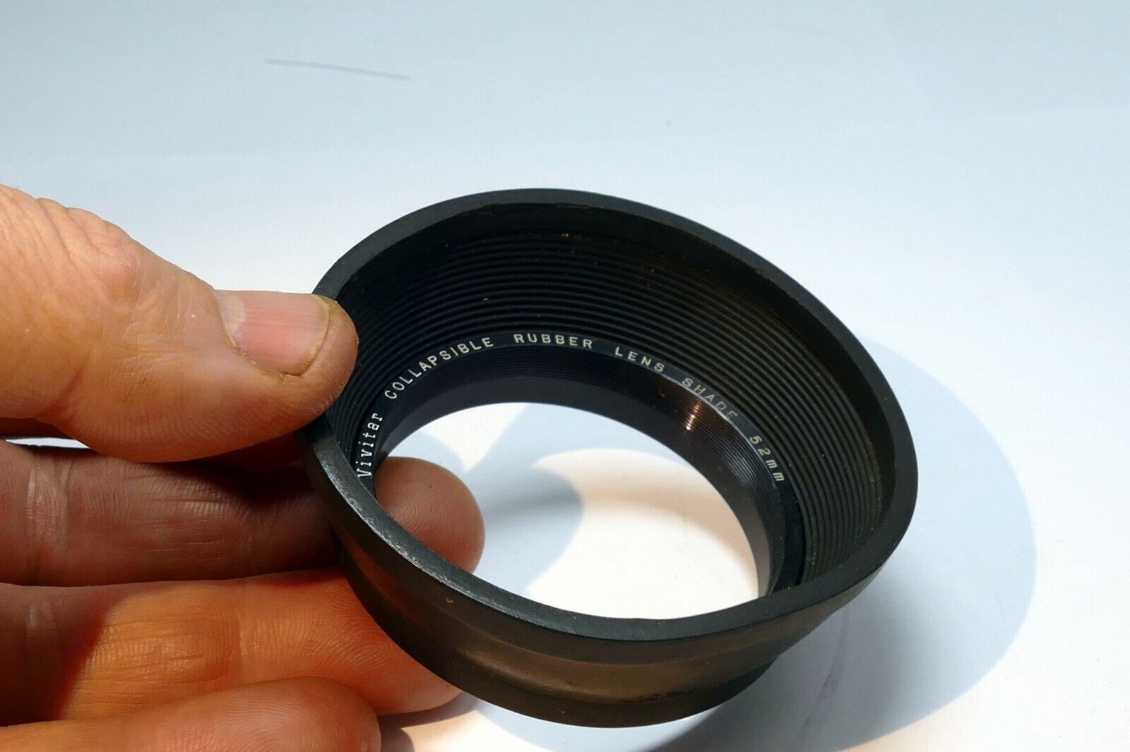 Vivitar 52mm screw in  Rubber Lens Hood Shade for 105mm 135mm f3.5 f2.8