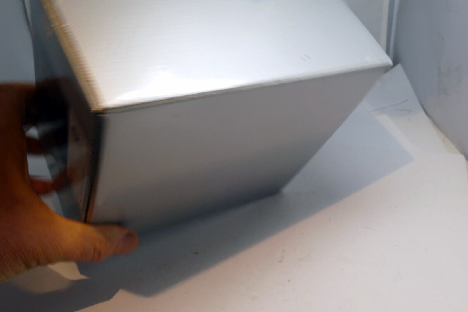 An Empty Box (only ) for  Leica V-Lux 4 DC vario Elmarit 4.5-108mm f2.8 18191