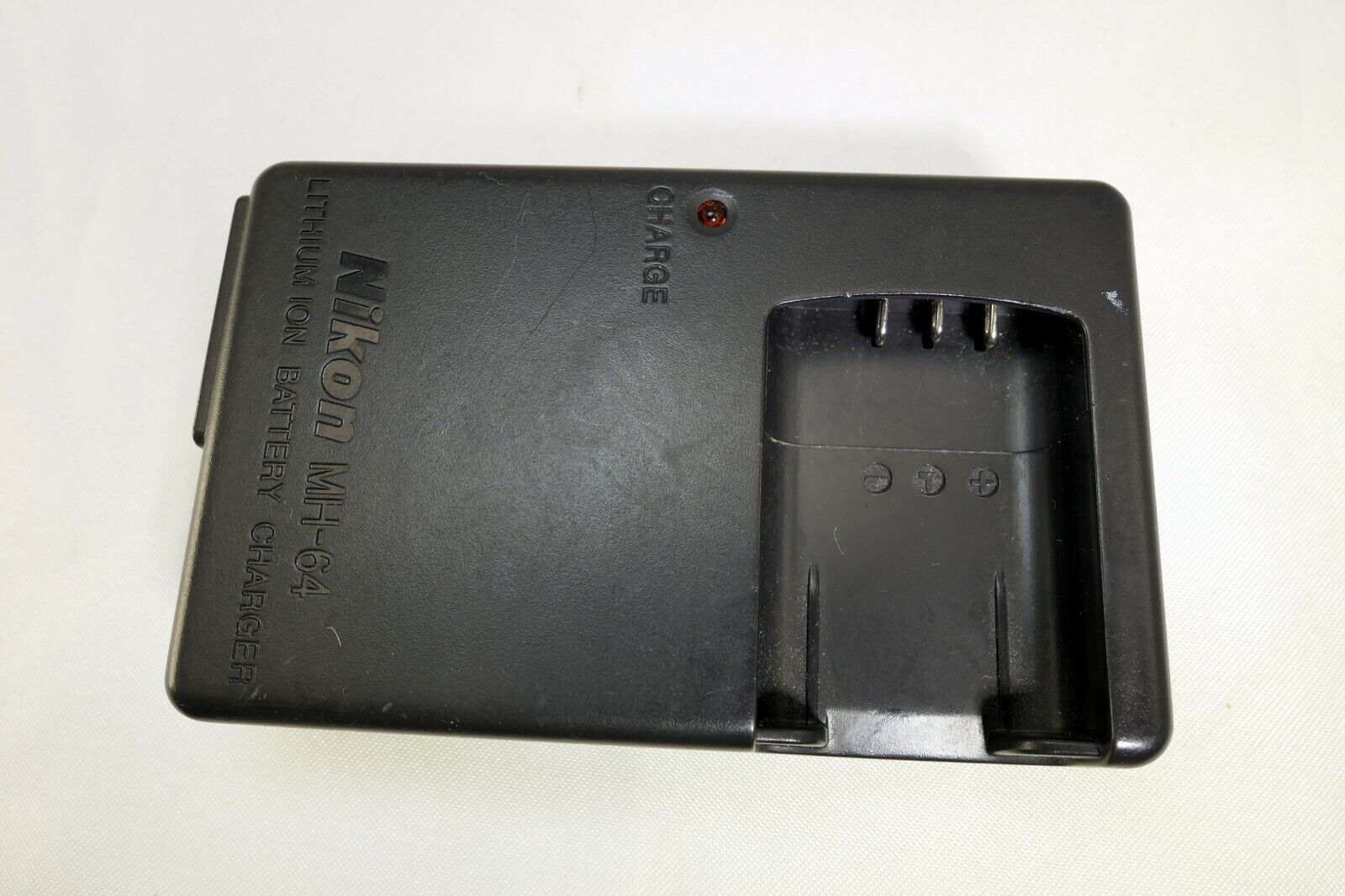 Nikon MH-64 AC battery charger adapter for Coolpix camera genuine original
