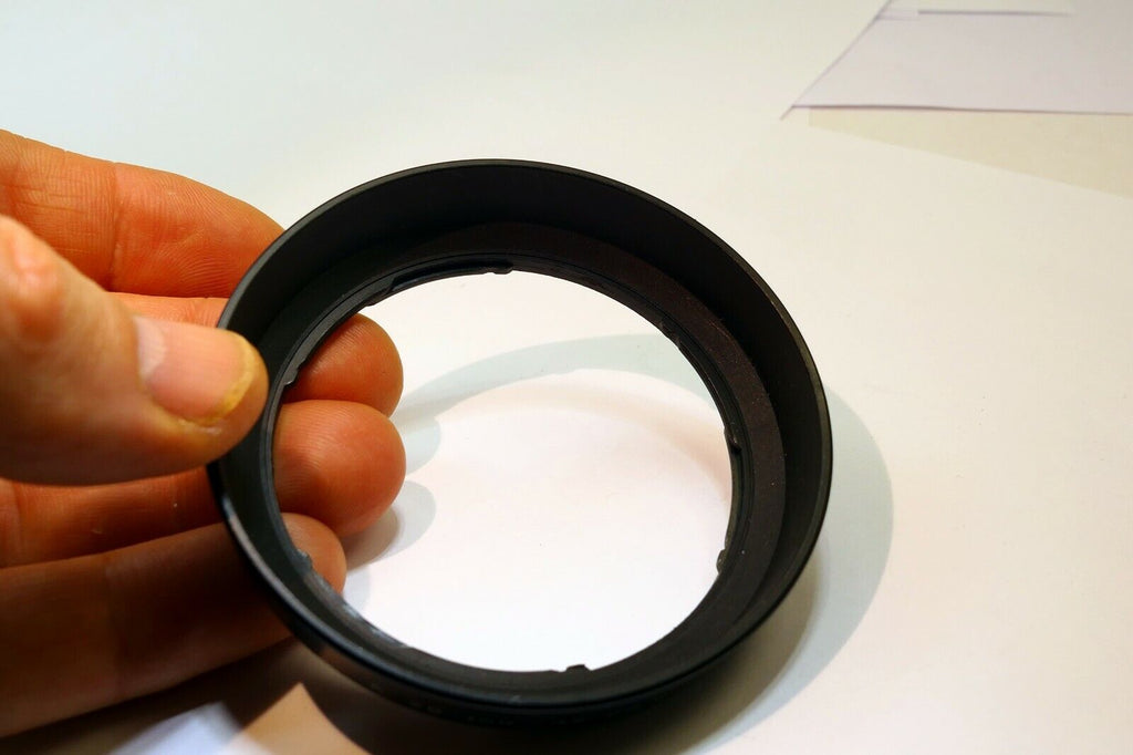 Minolta Maxxum  28-100mm f3.5-5.6 D Lens Hood 55mm