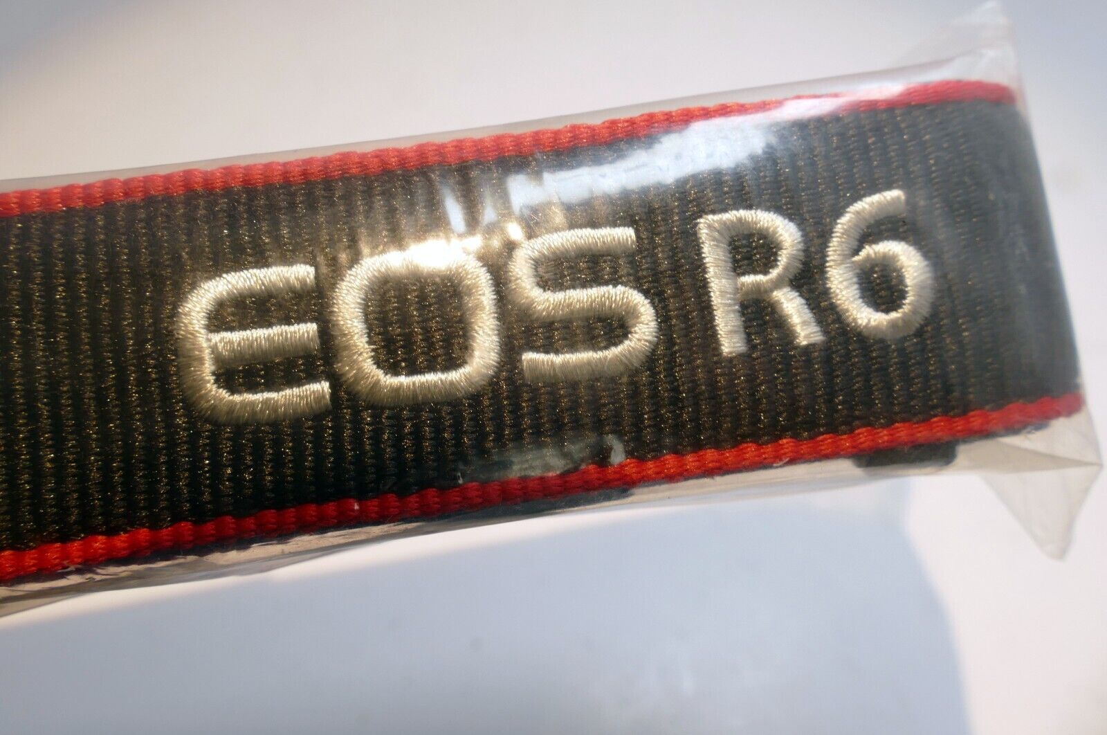 Canon EOS R6  Digital Camera Neck Shoulder Strap Black-Red -  Genuine OEM - NEW