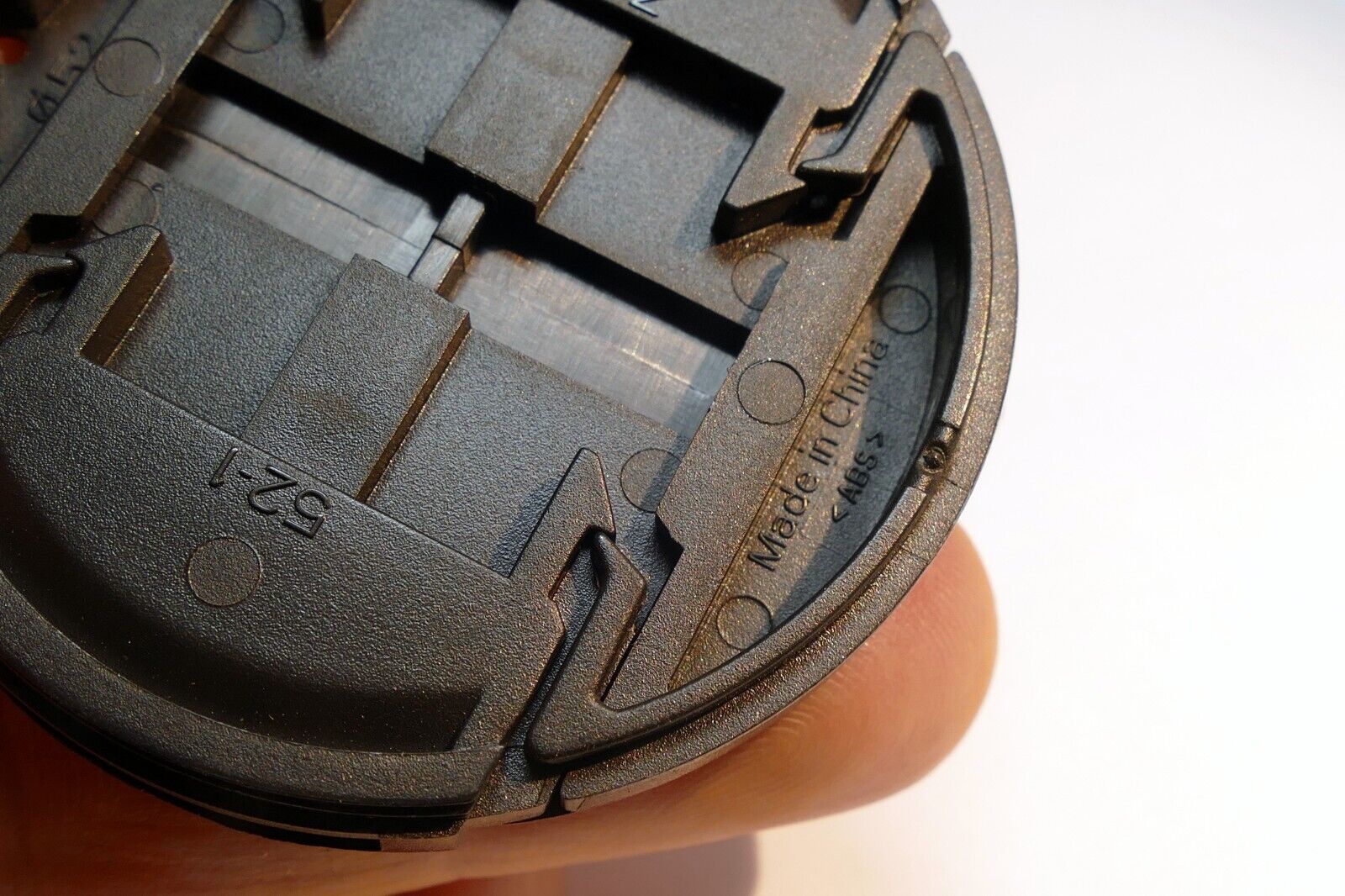 Promaster 52mm snap on type Lens Front Cap