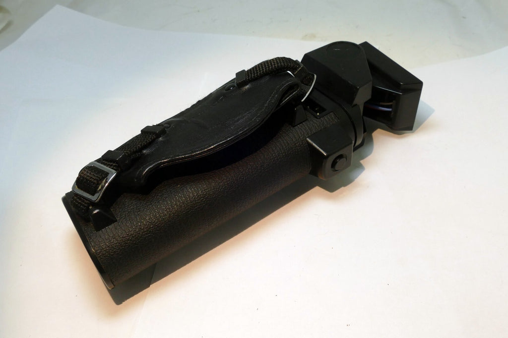 Olympus Bounce Grip Flash (not sure what model , missing bracket ) - UNTESTED
