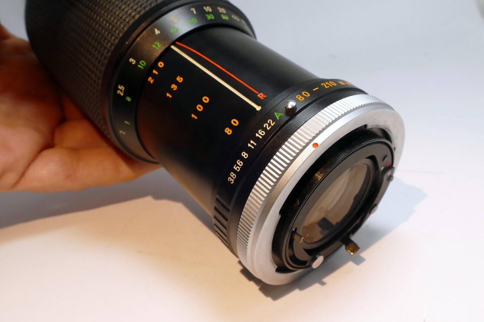 Kitstar 80-210mm f3.8 FD Lens for Canon manual focus telephoto  sticky aperture