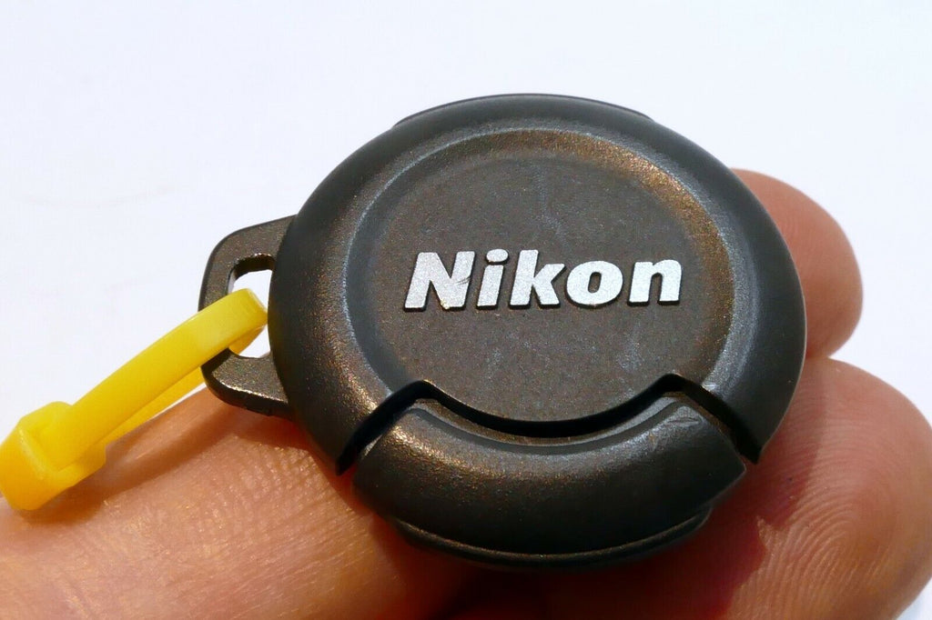 Nikon 28mm Front Lens Cap OEM for Coolpix 950 cameras