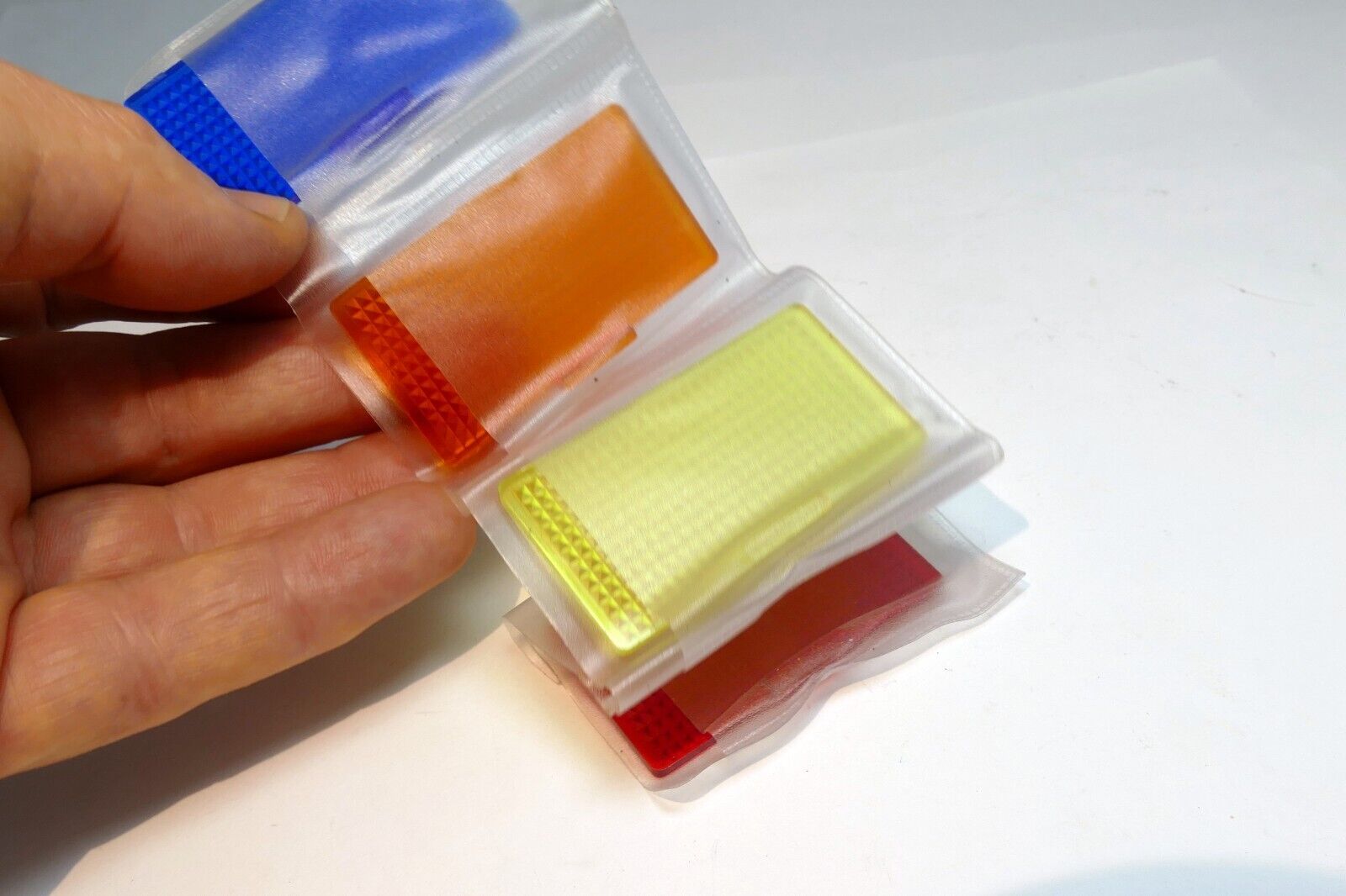 Vivitar  Wide / Color Filter Set | For 2600 1800 Flashes Amber red Blue Diffuser