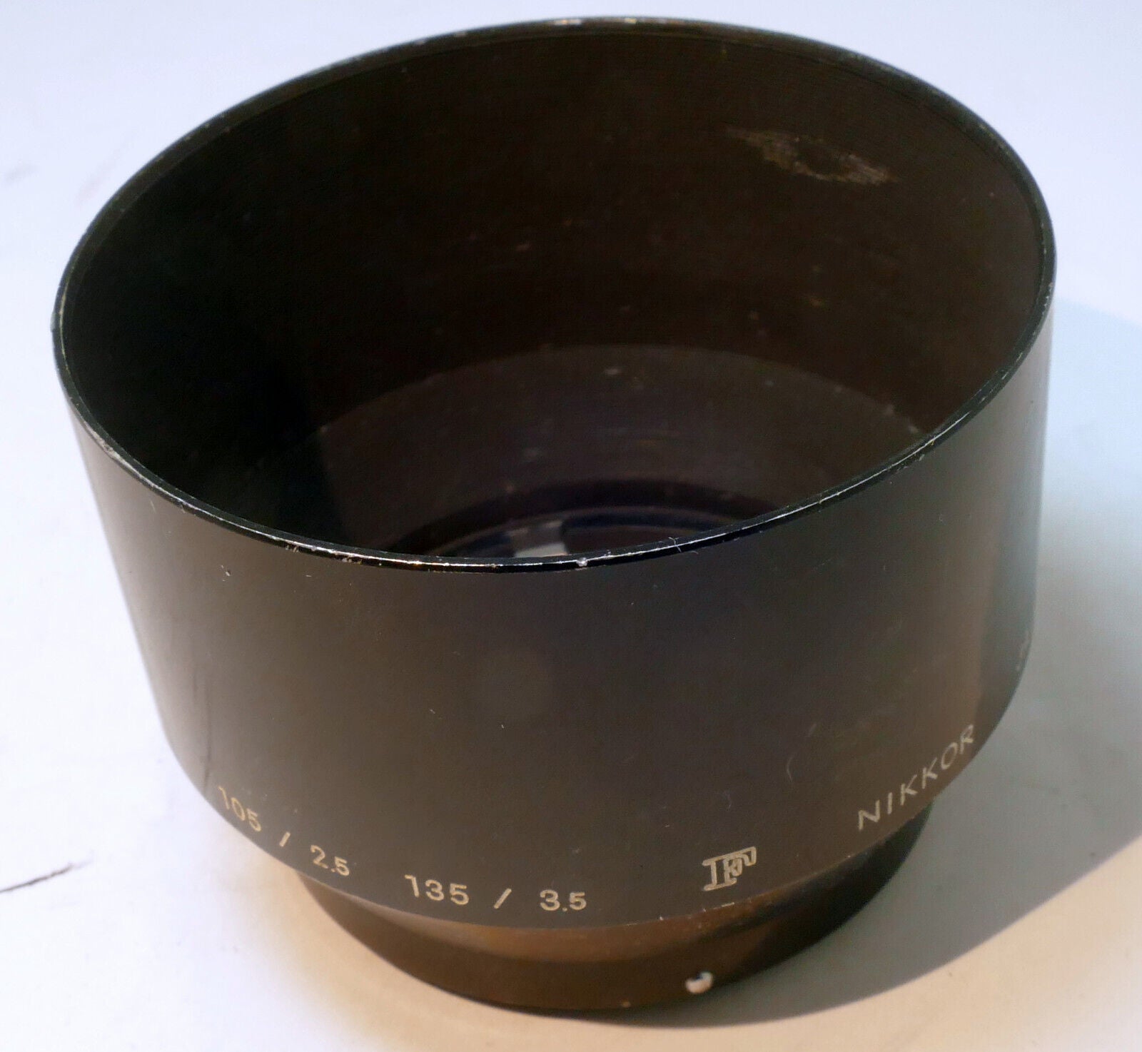 Nikon F Nikkor  Lens Hood Metal for 105mm f4  Micro f2.8   f2.5 Non-Ai