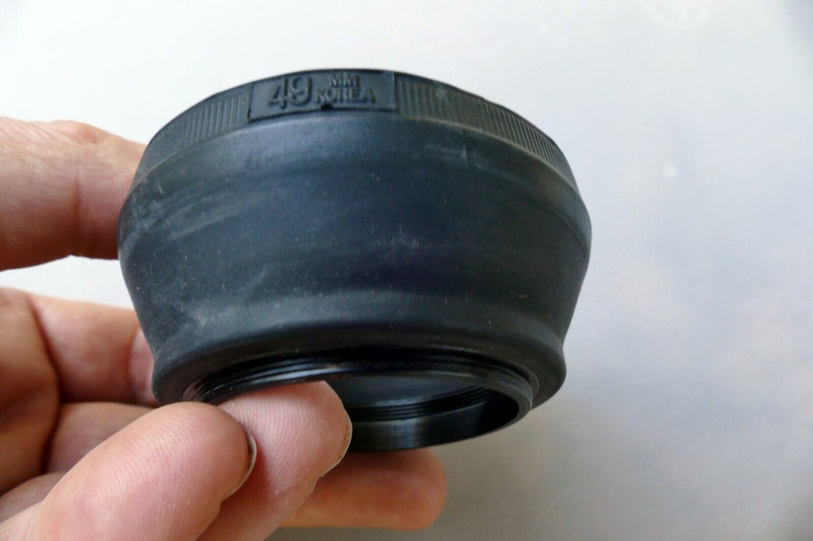 49mm Rubber Lens Hood Shade double threaded for 50mm f2 f2.0 nromal  screw in