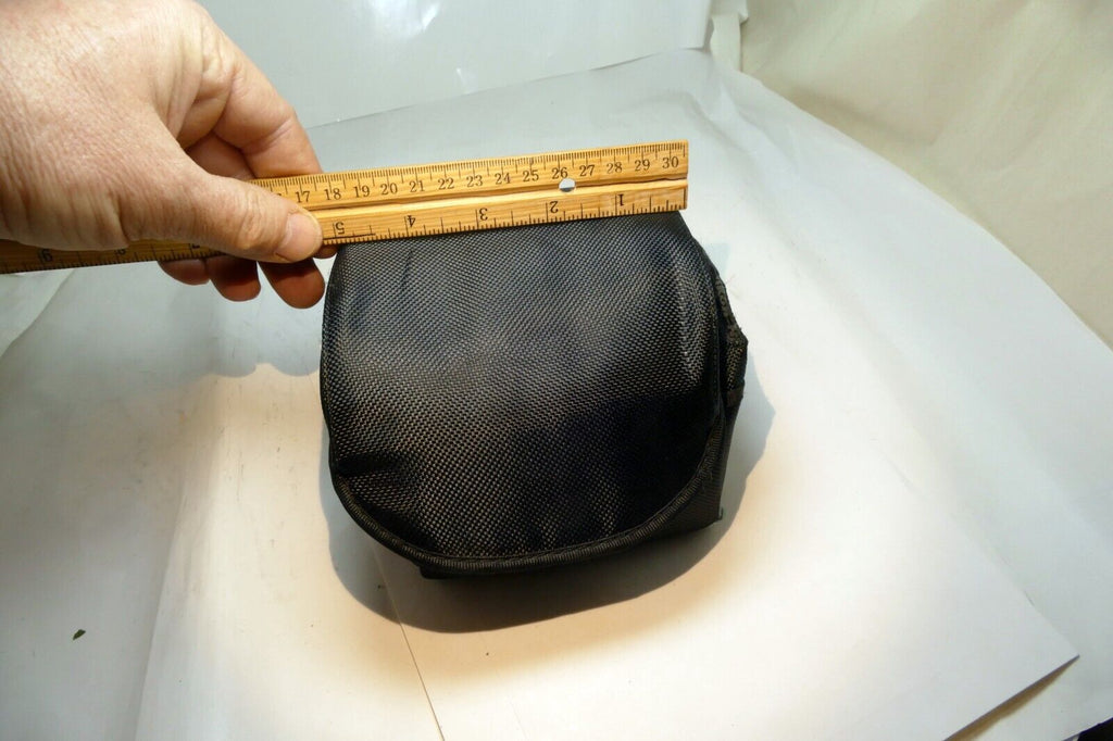 Nikon Soft Case Pouch for coolpix or D3500 camera small 5X5X4"
