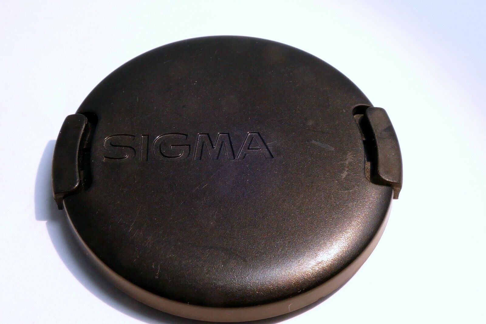 Sigma 52mm Plastic Lens Front Cap for 28mm f2.8 50mm lenses