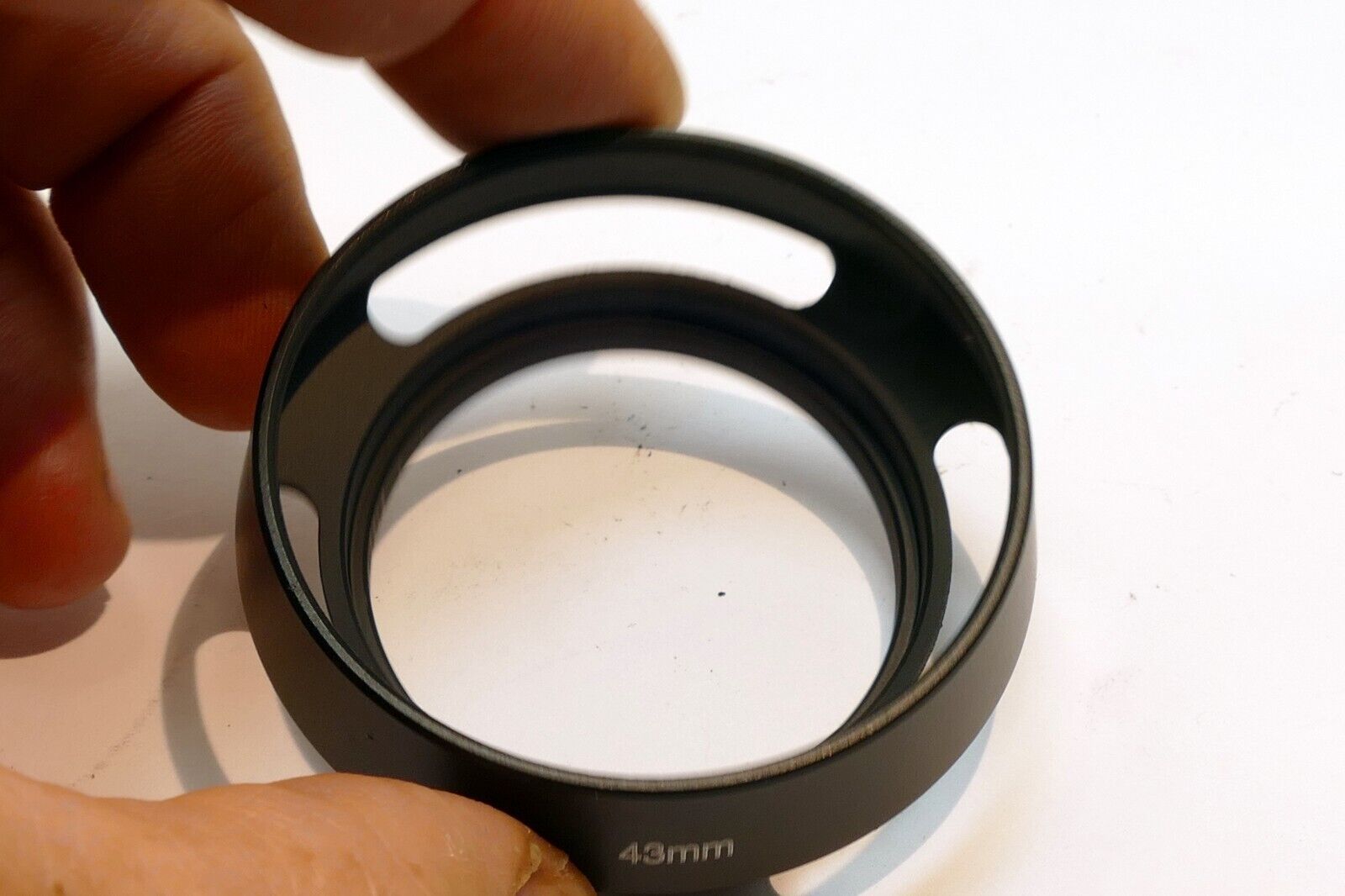 43mm Lens Hood Shade  vented metal screw in threaded double Fujifilm XF 23mm f/2