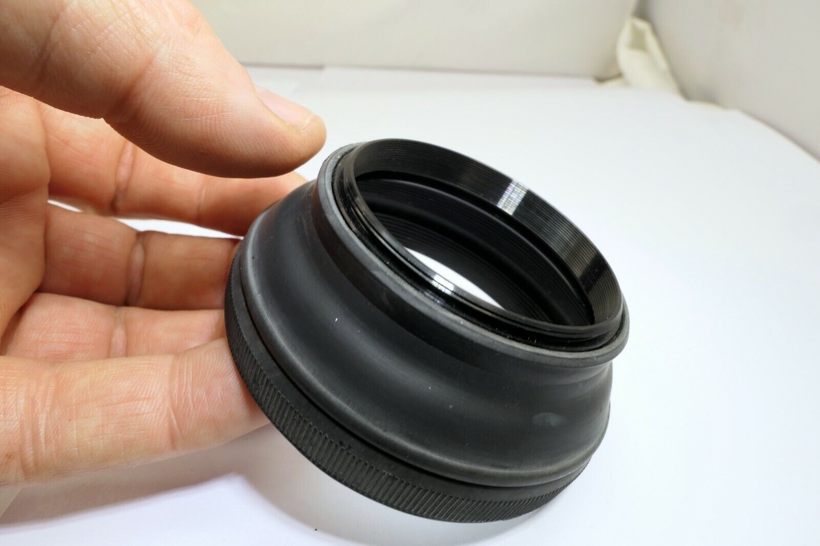 Vivitar 52mm Collapsible Rubber Lens Hood Shade double threaded 50mm f1.8 lens