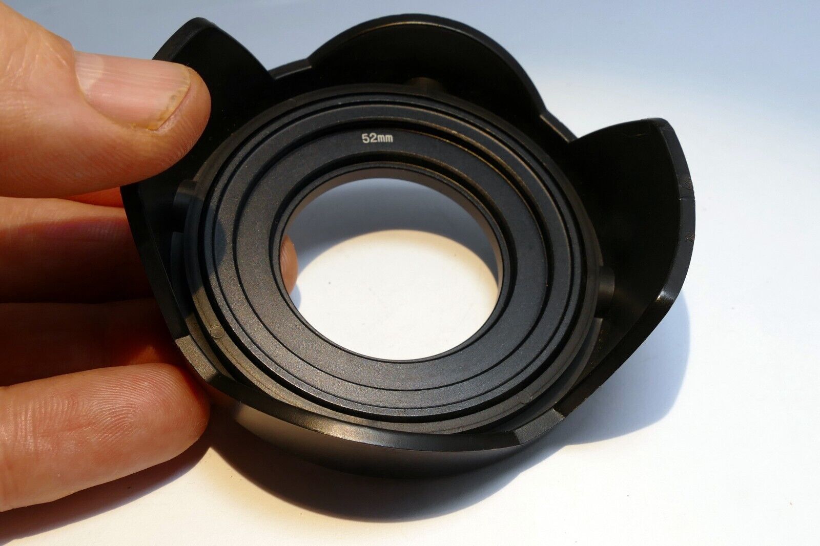 Metal Lens Hood 40.5mm Screw in Shade for  wide angle 24mm 28mm