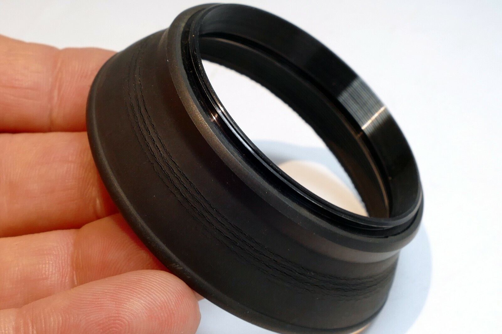 52mm Rubber Hood shade   double threaded short  rubber  telephoto