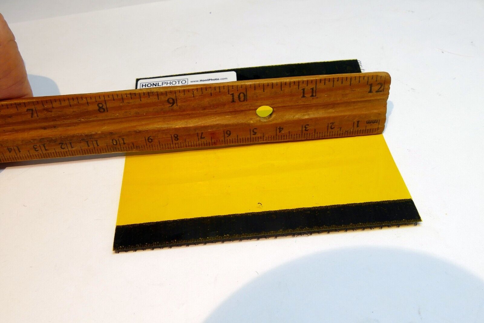 Honl Photo Color  Medium Yellow warming rectangular 4X3" gel filter for flash