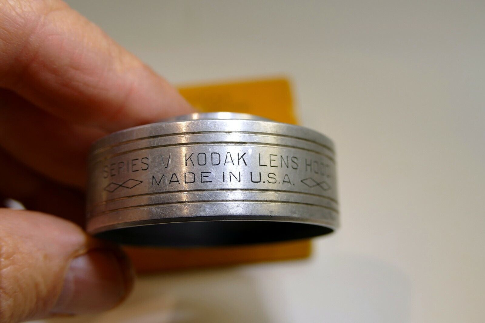 Kodak 34mm Metal Lens Hood screw in type for series 5 V adapter 33.3mm OD