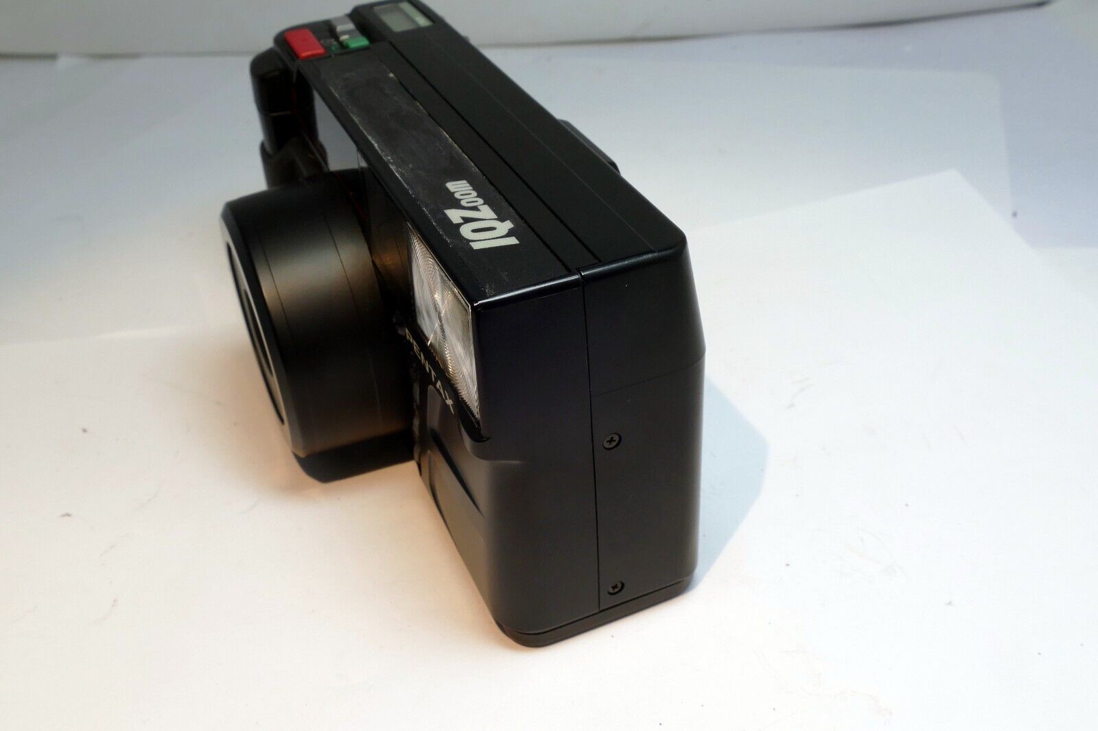 Pentax IQ zoom 35-70mm AF 35mm Camera  - Untested AS IS, might work, or not