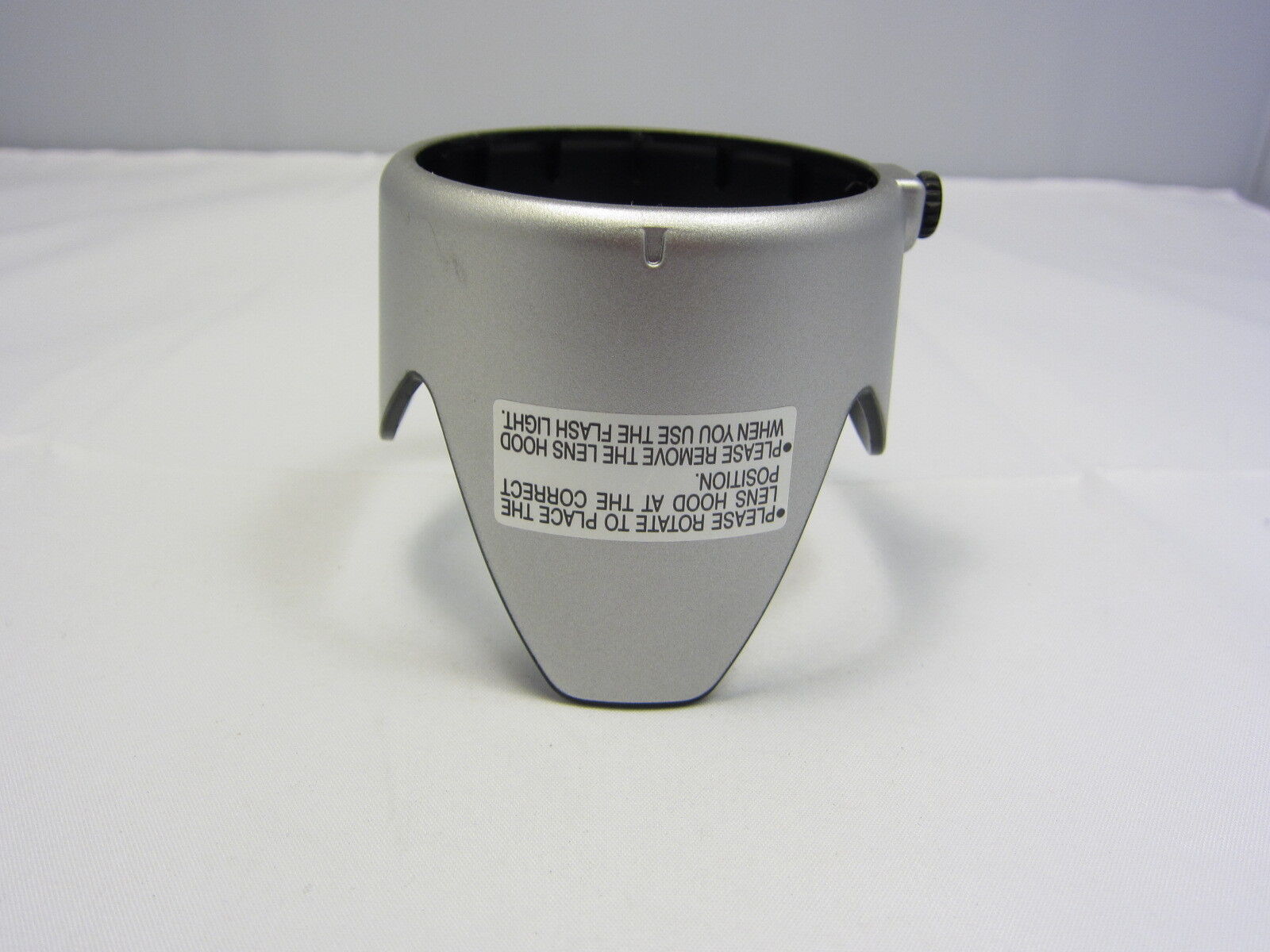 Used Unknown Brand Plastic 52mm Flower Petal Lens Hood 9301049