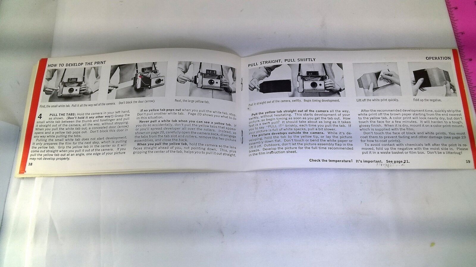 Polaroid Automatic 104 Land Camera Instruction Guide Manual English