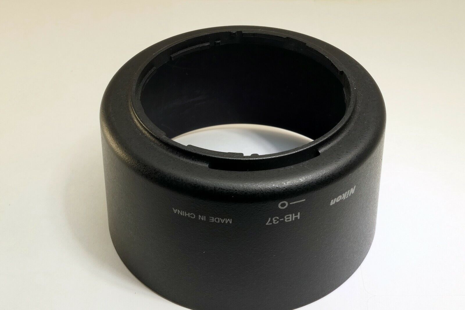 Nikon Genuine HB-37 Lens Hood 55-200mm f4-5.6 VR II 85mm f3.5 micro AF-S EOM