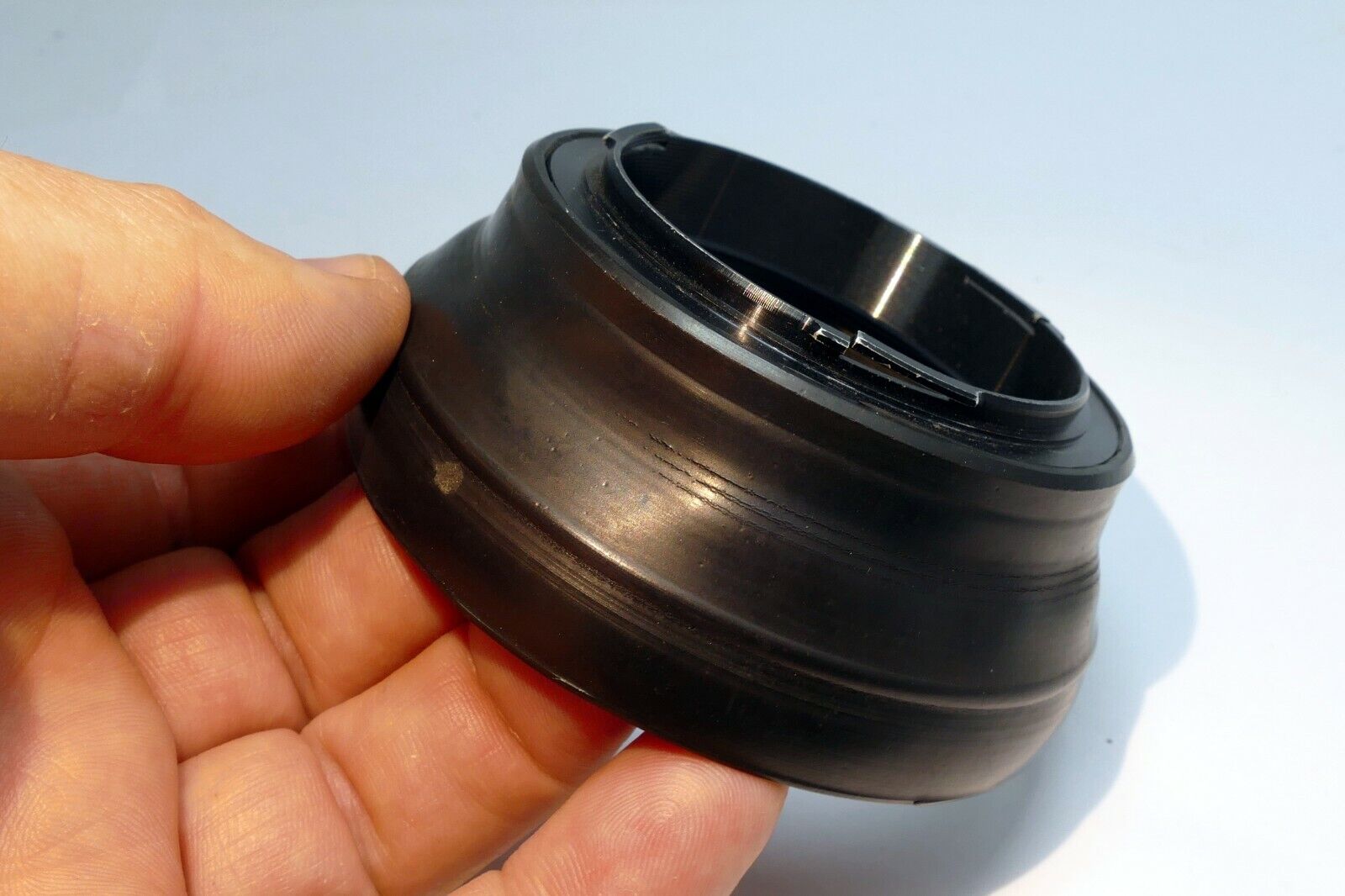 Bay 57 Rubber Lens Hood Shade for HASSELBLAD BAYONET 57 B57 twist on