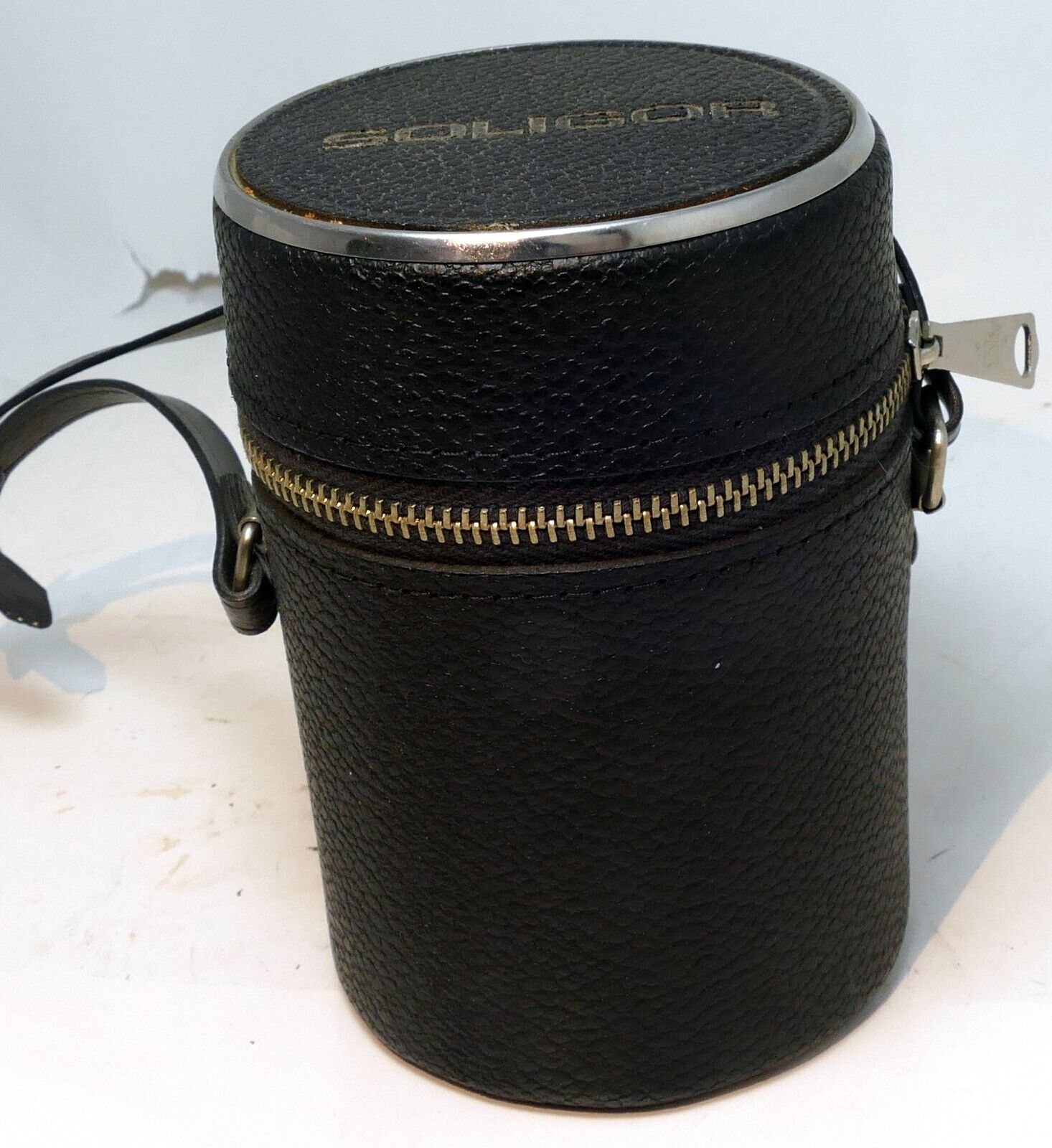 Soligor Lens case for  28mm f2.5 f/2.8  3X4"