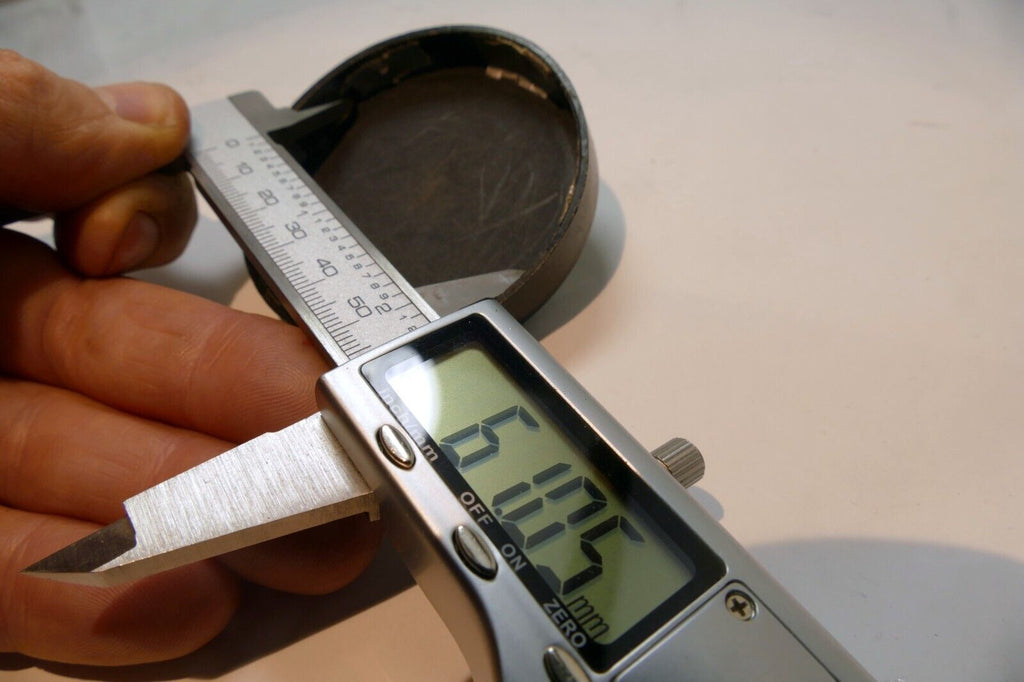 60mm ID Plastic Front Lens Cap Konica 59mm rim slip on type