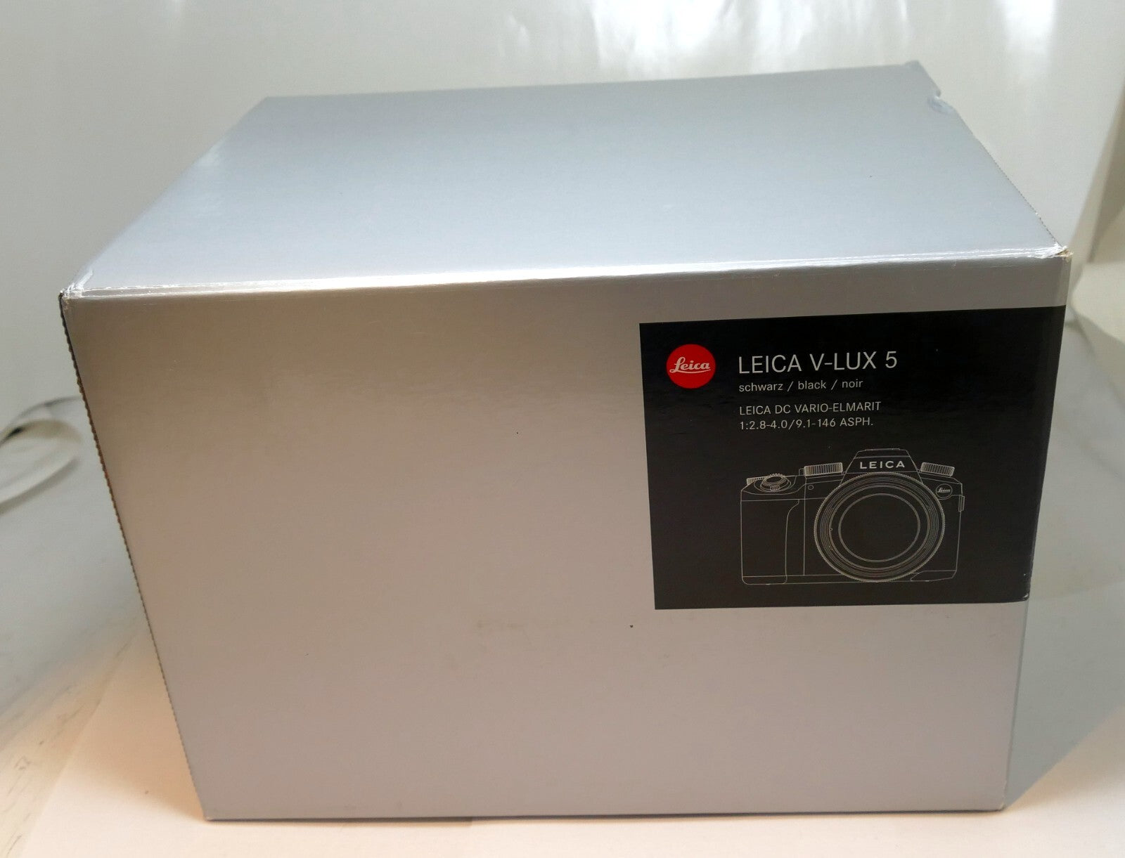An Empty Box (only ) for  Leica V-Lux 5 DC vario Elmarit 9.1-146mm f2.8 19120
