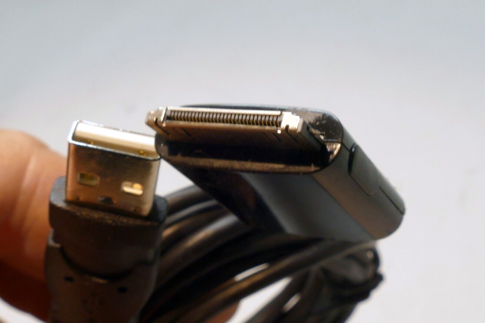 5 feet 30 pin Type Connector Cable to Type A USB iPod Ipad